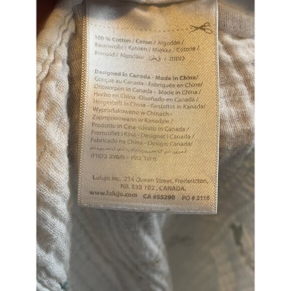 Lulujo Baby 100% Cotton Muslin Swaddle Blanket, 47 x 47-Inches, Little Fawns - Picture 4 of 4